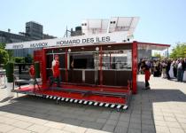 SHIPPING CONTAINER RESTAURANT - Fast food with gourmet appeal.   Prefab architectural design.
